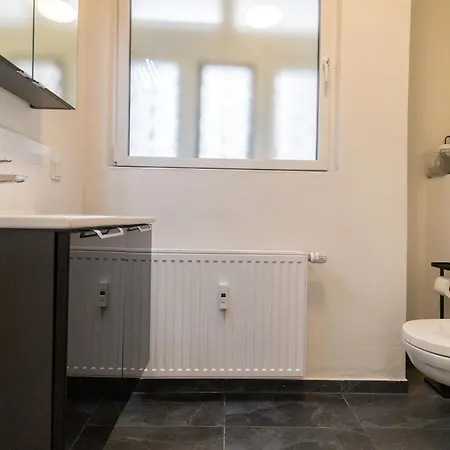 Apartment Fewomo - Moselzeit ! Exklusive Fuer Geniesser - Nah Am Schloss *