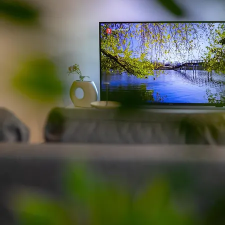 Apartament Fewomo - Moseltraum ! Exklusive Fuer Geniesser - Nah Am Schloss *