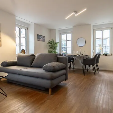 Fewomo - Moseltraum ! Exklusive Fuer Geniesser - Nah Am Schloss Apartment *